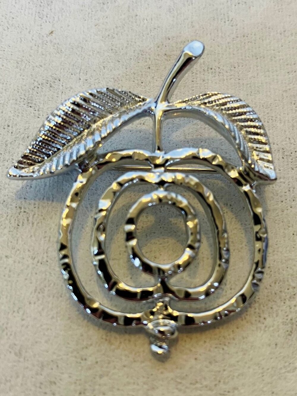Vintage Sarah Pin Brooch Apple Leaf Textured Open Work Silver Tone Metal Signed